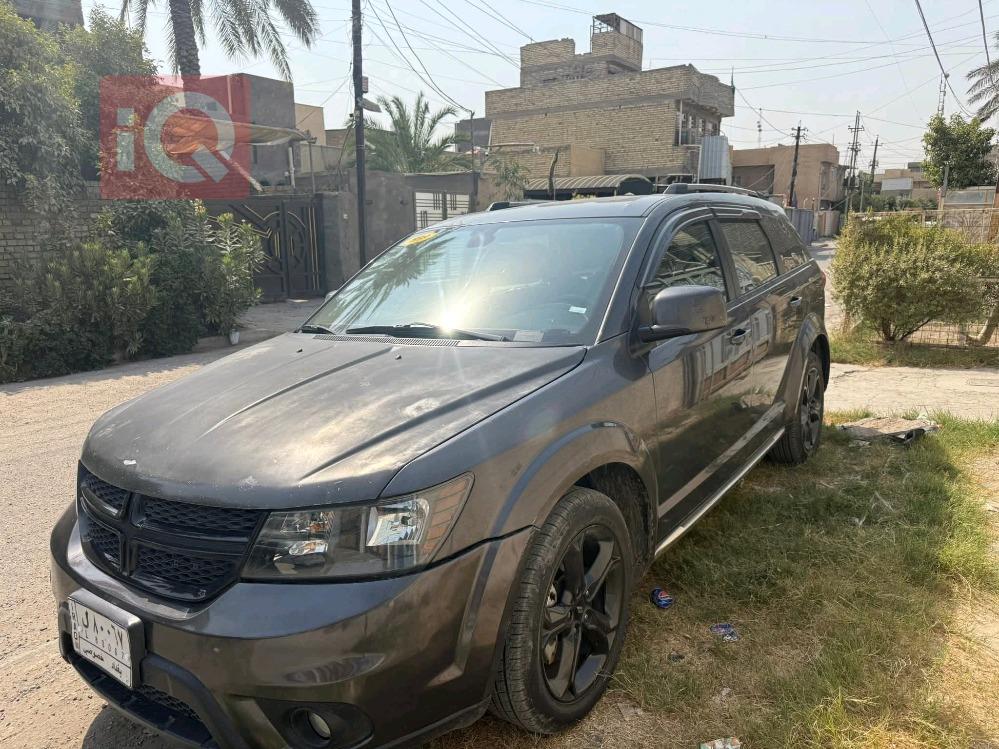 دودج جورني